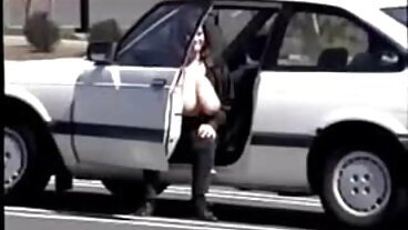 Handjob action με τον καυλιάρη Rockell ελληνικο πορνο σιρινα από το Scoreland