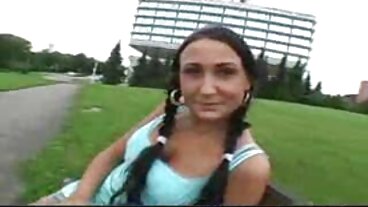 Ταινία Legs On Shoulders με δελεαστικό Vina Sky ελληνικο βιντεο πορνο από το SpyFam