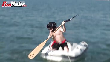 Διαφυλετική βίδα με τη σέξι Bridgette B από ελληνικο ερασιτεχνικο πορνο βιντεο τον Evil Angel