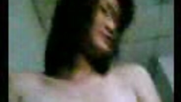 Deep Throat smut με την ελληνικο πορν όμορφη Caroline Pierce από το Scoreland